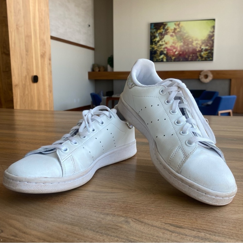 White Adidas Stan Smith Ortholite Kids Holographic trainers.‎ Size 4.5
